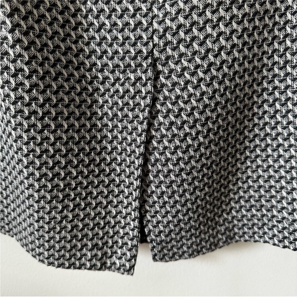 CLASSIC DIRECTIONS | Women’s Pencil Skirt with pockets size 10 - Picture 2 of 9